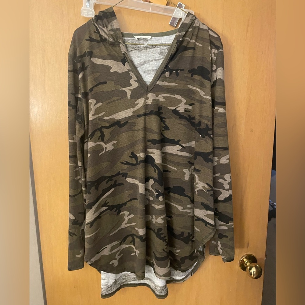 Ladies oversized camo long sleeve top